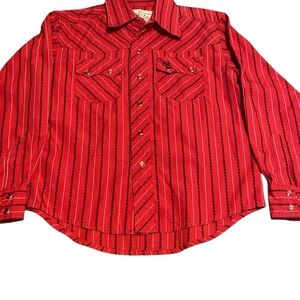 Wrangler Red Casual Button Down Shirt with Geometric Patterns